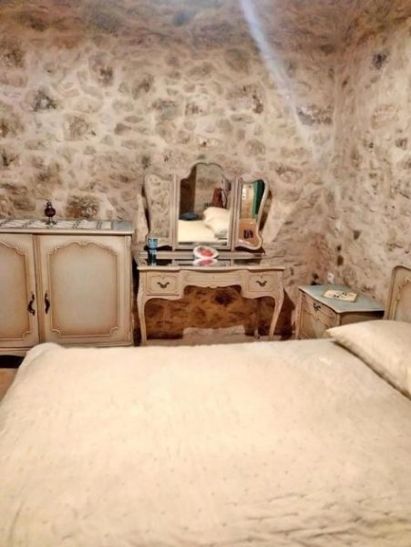 Exo Apidi Ostkreta, Exo Apidi: Einzigartige traditionelle Villa mit Studio zu verkaufen Haus kaufen